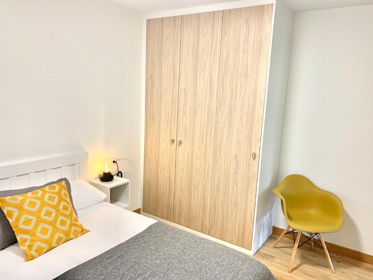 Casa Ferreiros. Parking Y Wifi Incluidos! Appartement Gijón Buitenkant foto