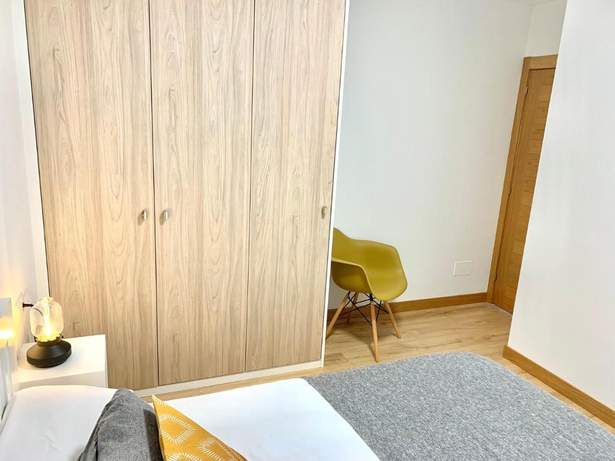 Casa Ferreiros. Parking Y Wifi Incluidos! Appartement Gijón Buitenkant foto