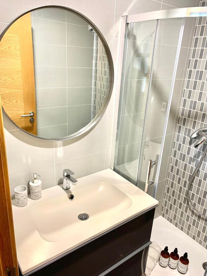 Casa Ferreiros. Parking Y Wifi Incluidos! Appartement Gijón Buitenkant foto