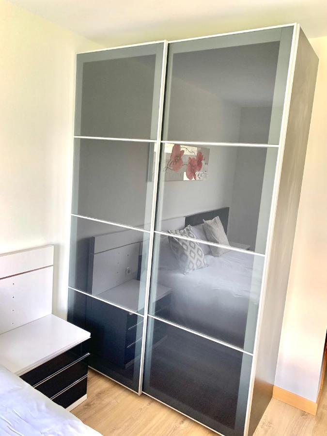 Casa Ferreiros. Parking Y Wifi Incluidos! Appartement Gijón Buitenkant foto