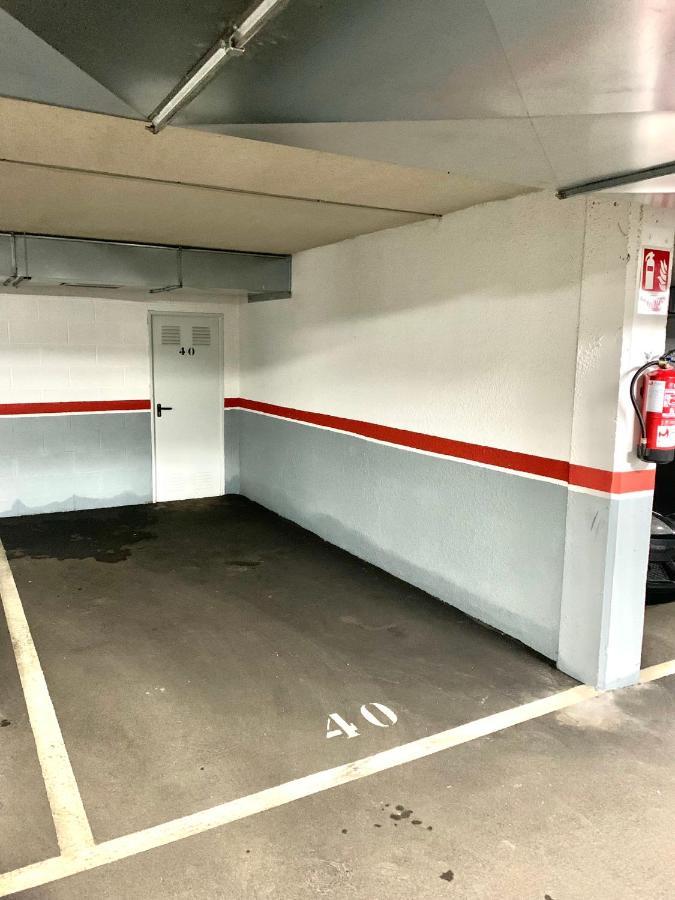 Casa Ferreiros. Parking Y Wifi Incluidos! Appartement Gijón Buitenkant foto